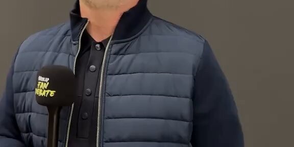 云开体育-鲁尼：共事过的最佳球员是斯科尔斯，决赛中最想要的队友是C罗