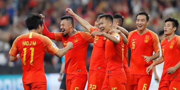 云开体育官网-U19国足1比0战胜乌兹别克，山东锋霸进球成亮点，值得期待